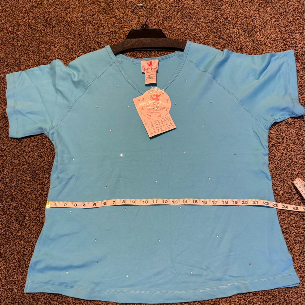 NEW - Quacker Factory - blue stretch short sleeve Shirt Rhinestones - Size XL